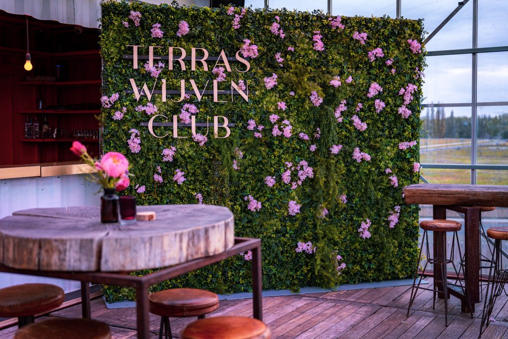 Terraswijvenclub - The inner circle